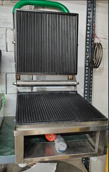 11*11 inche Gas Sandwich Griller