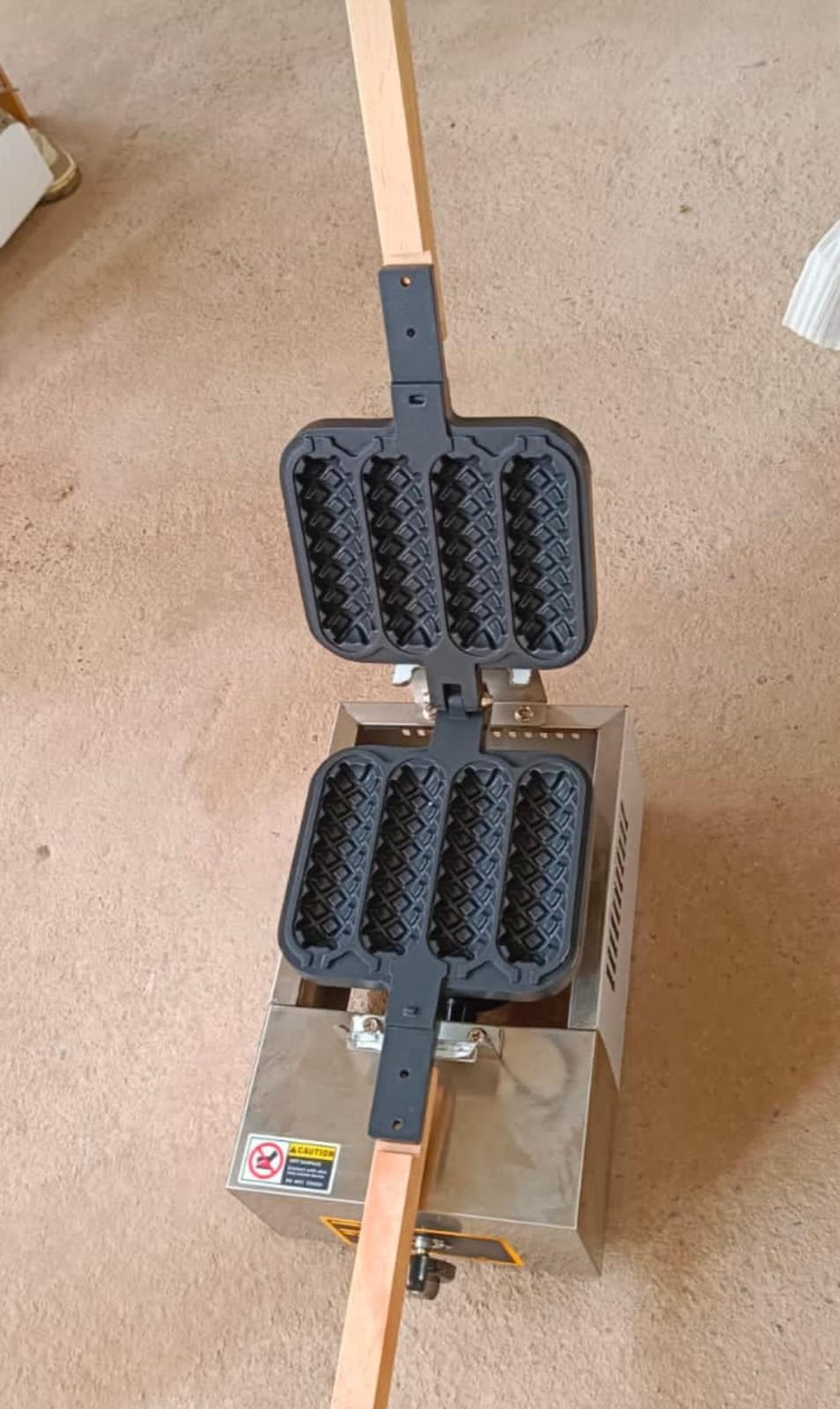 Gas corn stick waffle maker