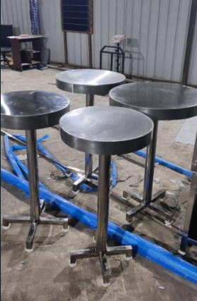 Round table 30 inch